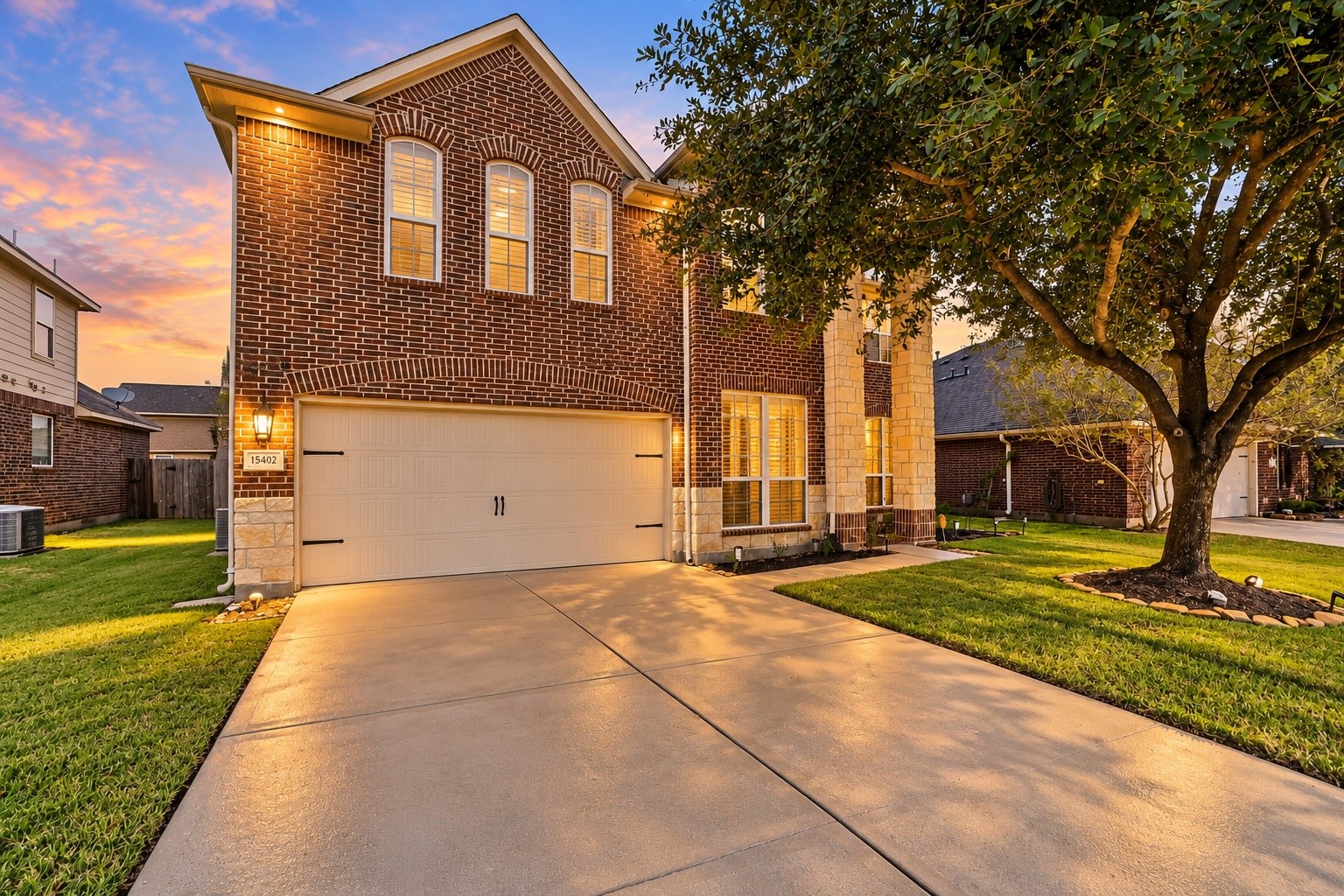 Welcome home to 15402 Hazen Point Dr!!! This 4B/3.5B beauty w/Formal Dining, Private Study, Expansive Game Room AND Spacious Media Room are sure to please!!! Welcome home to 15402 Hazen Point Dr!!! This 4B/3.5B beauty w/Formal Dining, Private Study, Expansive Game Room AND Spacious Media Room are sure to please!!!