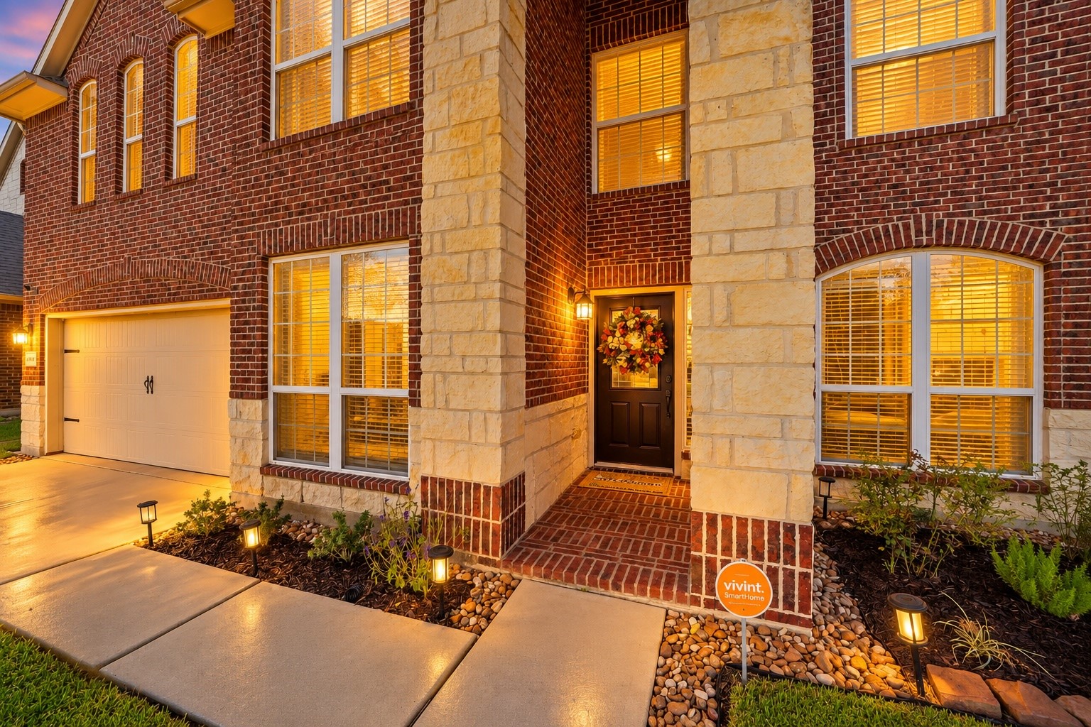 Stately entrance! Stately entrance!