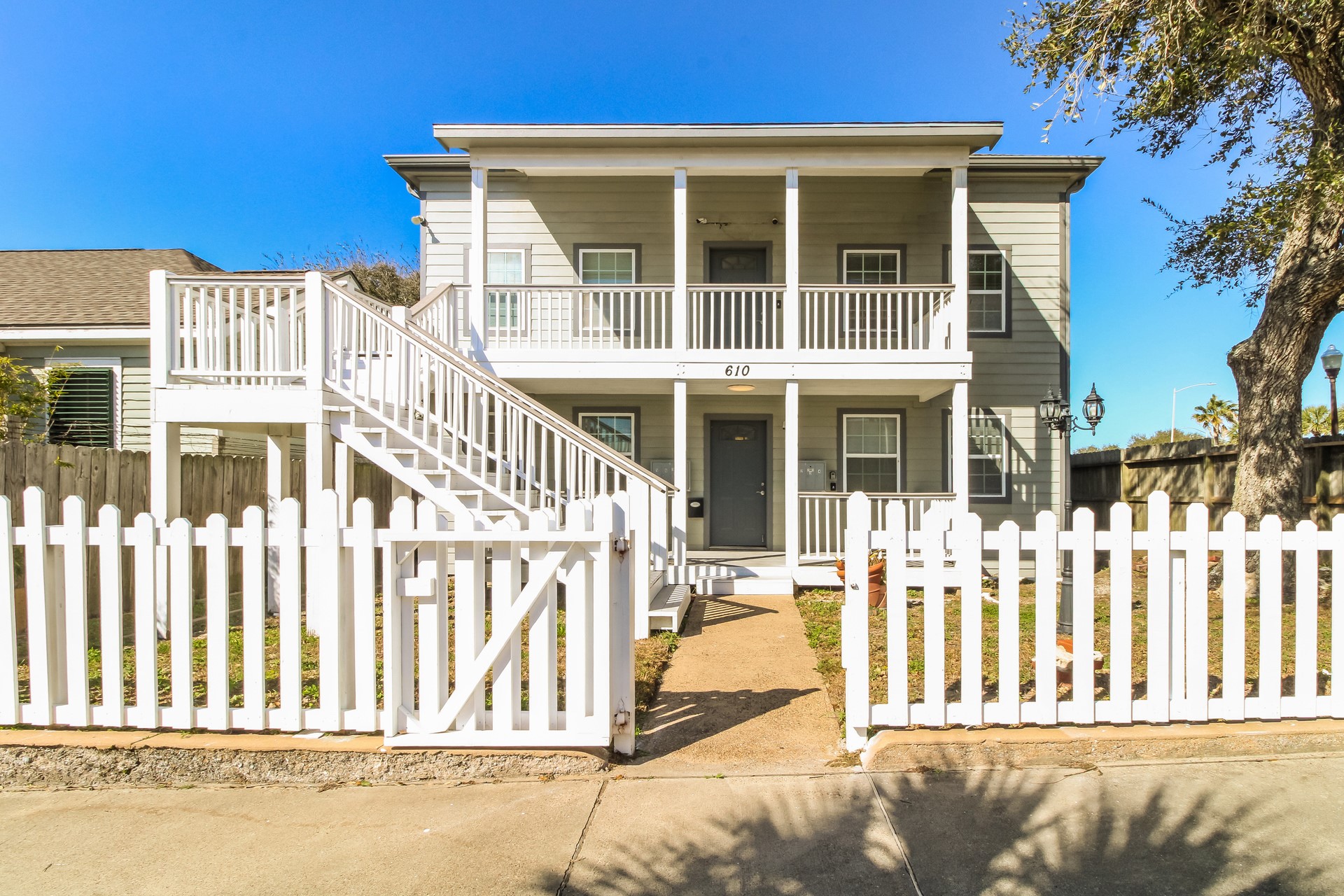 610 Ball, #7, Galveston, TX 77550 610 Ball, #7, Galveston, TX 77550