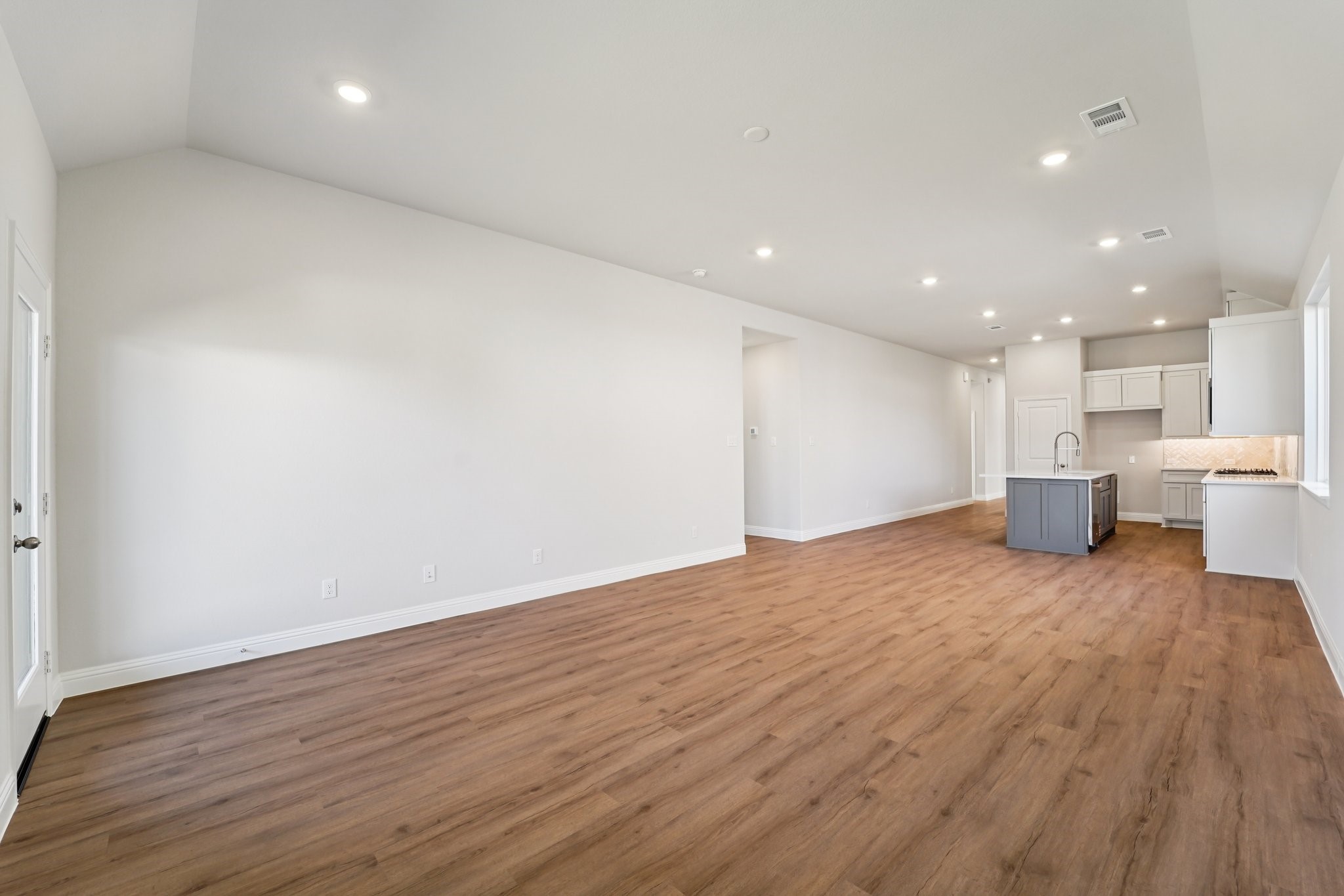 13045 Brookwood Bend Lane, Conroe, TX 77302 13045 Brookwood Bend Lane, Conroe, TX 77302
