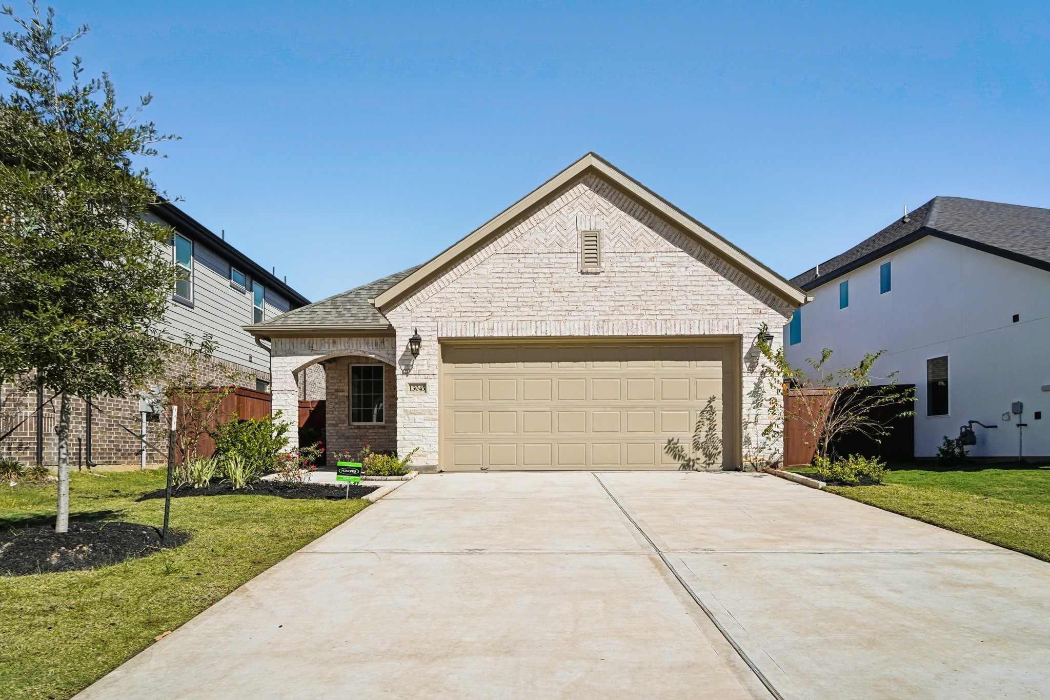 13045 Brookwood Bend Lane, Conroe, TX 77302 13045 Brookwood Bend Lane, Conroe, TX 77302