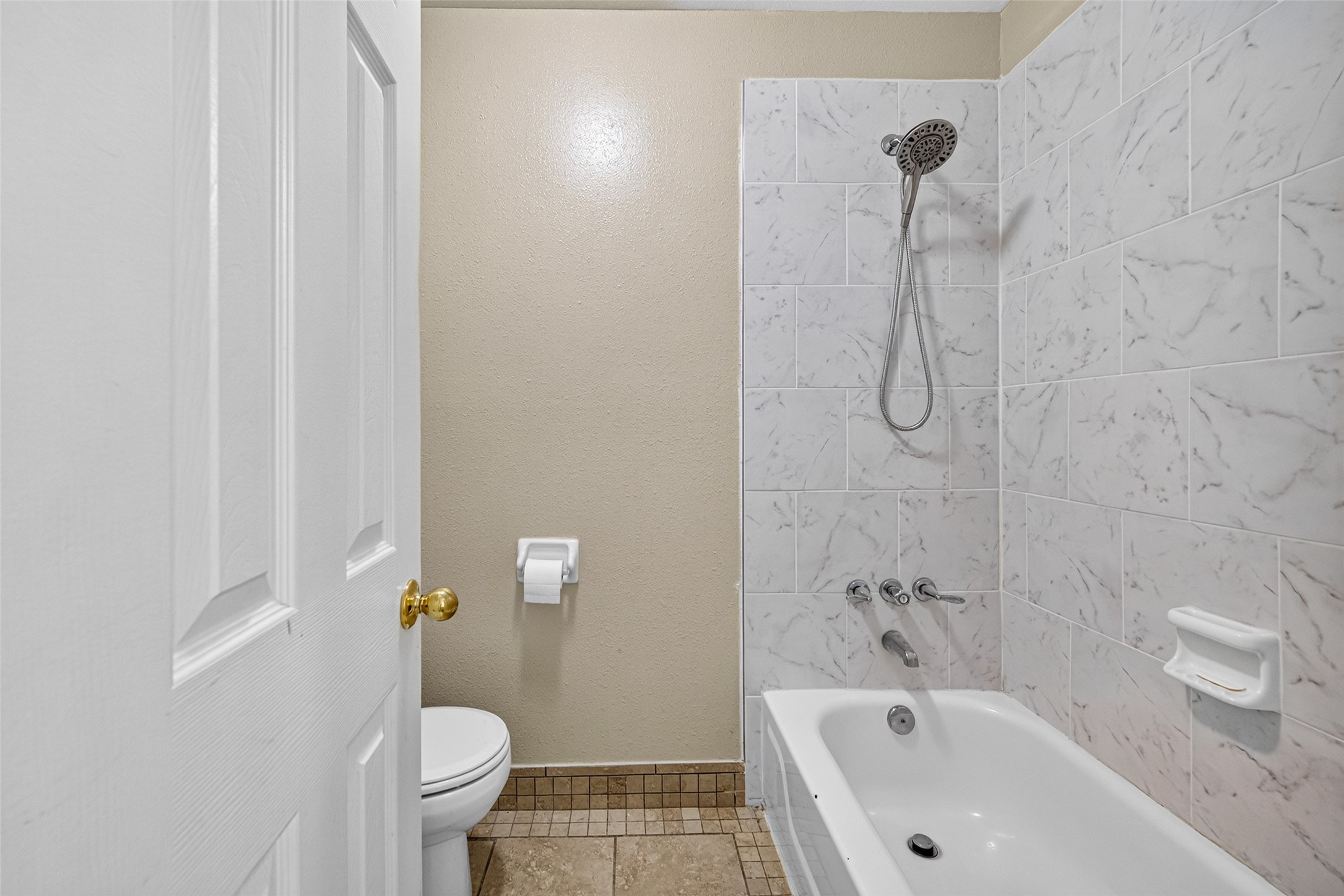 12915 33rd 1/2 Street, Santa Fe, TX 77510
