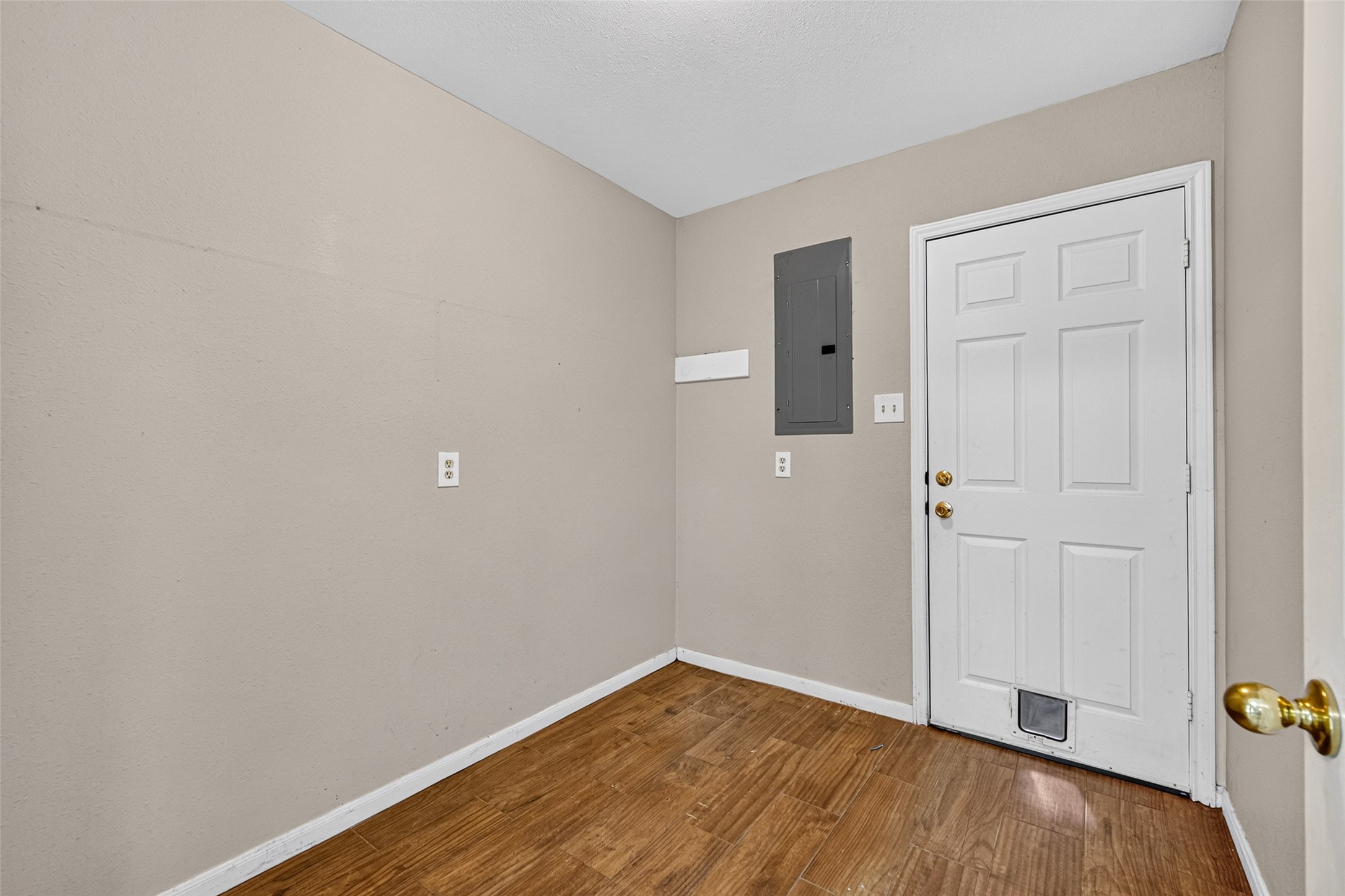 12915 33rd 1/2 Street, Santa Fe, TX 77510