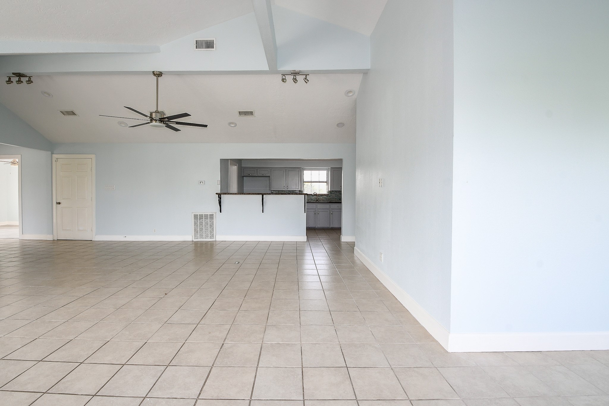 1615 Railroad Avenue, San Leon, TX 77539 1615 Railroad Avenue, San Leon, TX 77539