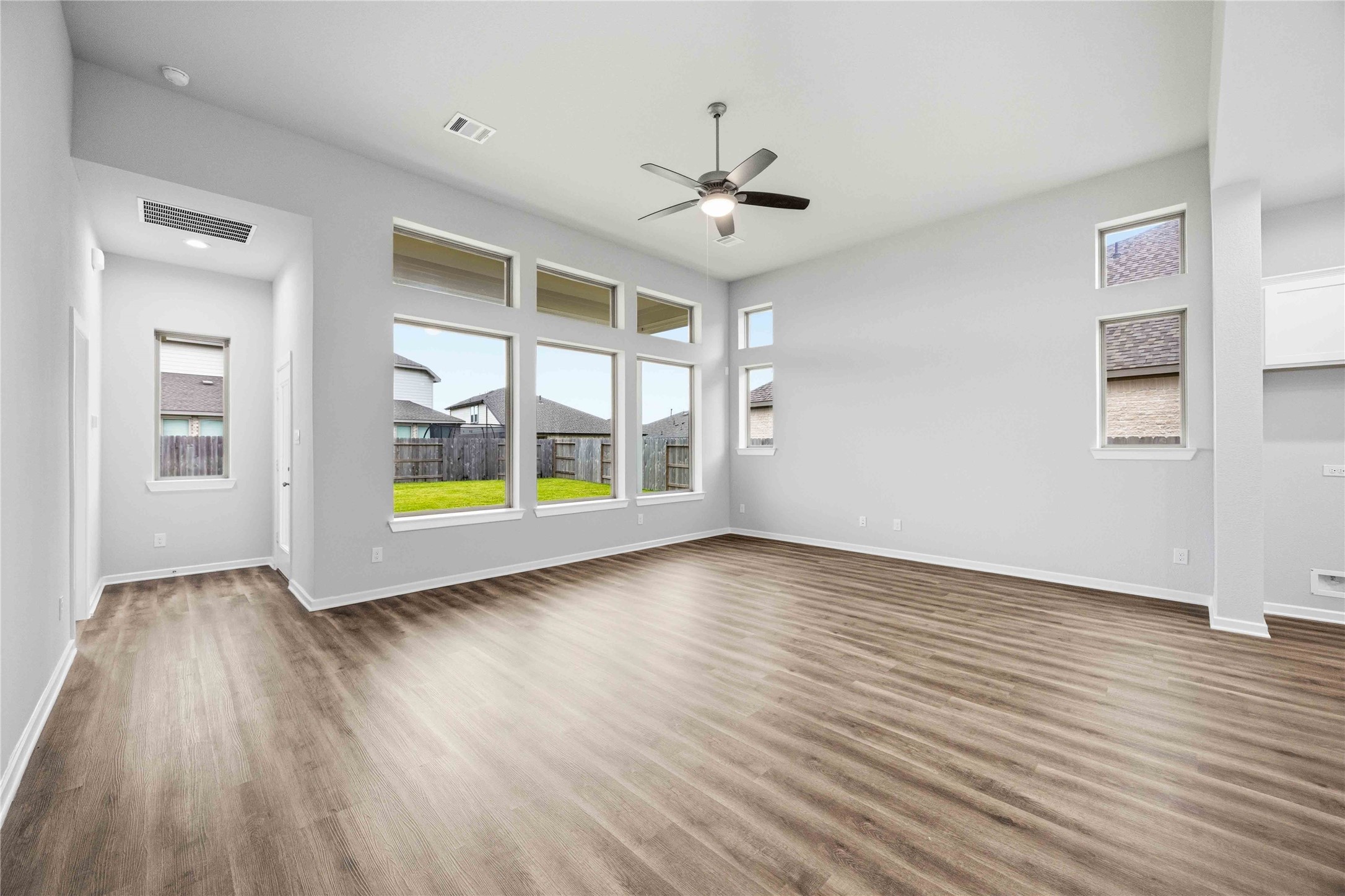 2808 Gran Castillo Drive, La Marque, TX 77568