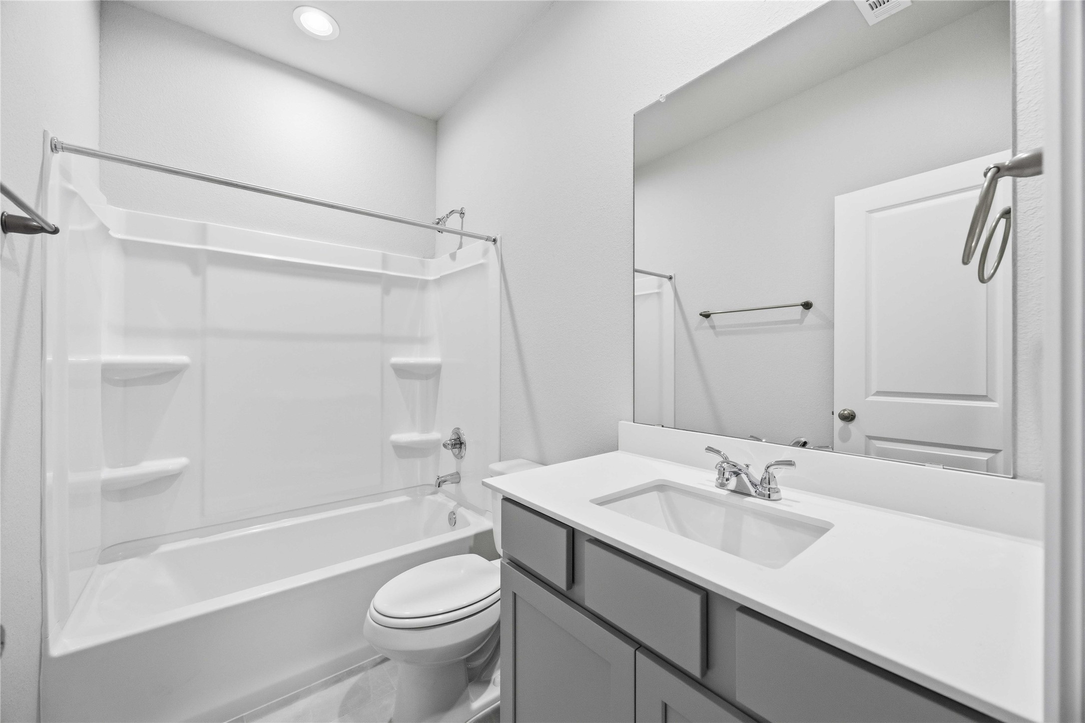 2808 Gran Castillo Drive, La Marque, TX 77568