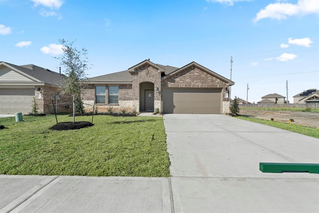 11202 34th Avenue N, Texas City, TX 77591