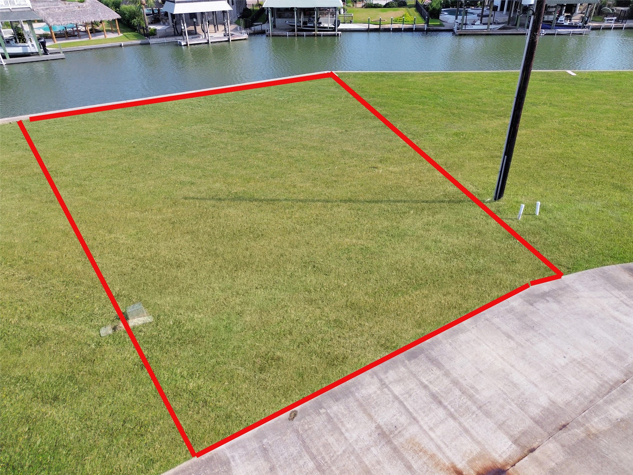 502 Neptune Circle, Tiki Island, TX 77554 502 Neptune Circle, Tiki Island, TX 77554