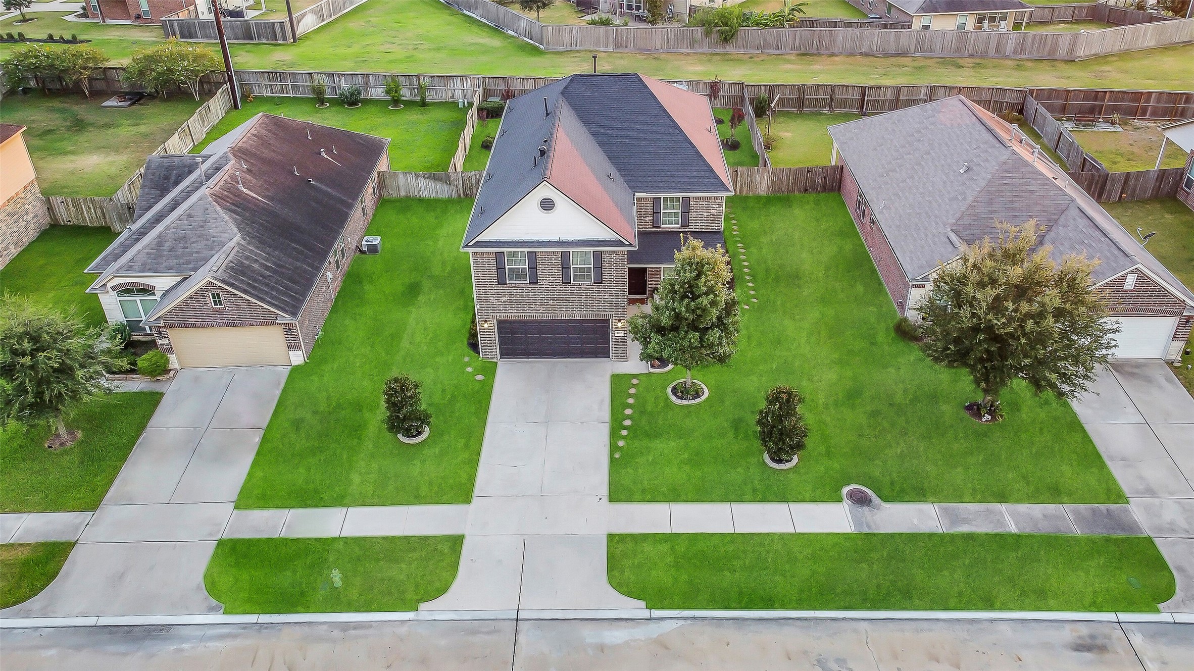 4710 Wheel Wright Trail, Rosenberg, TX 77471