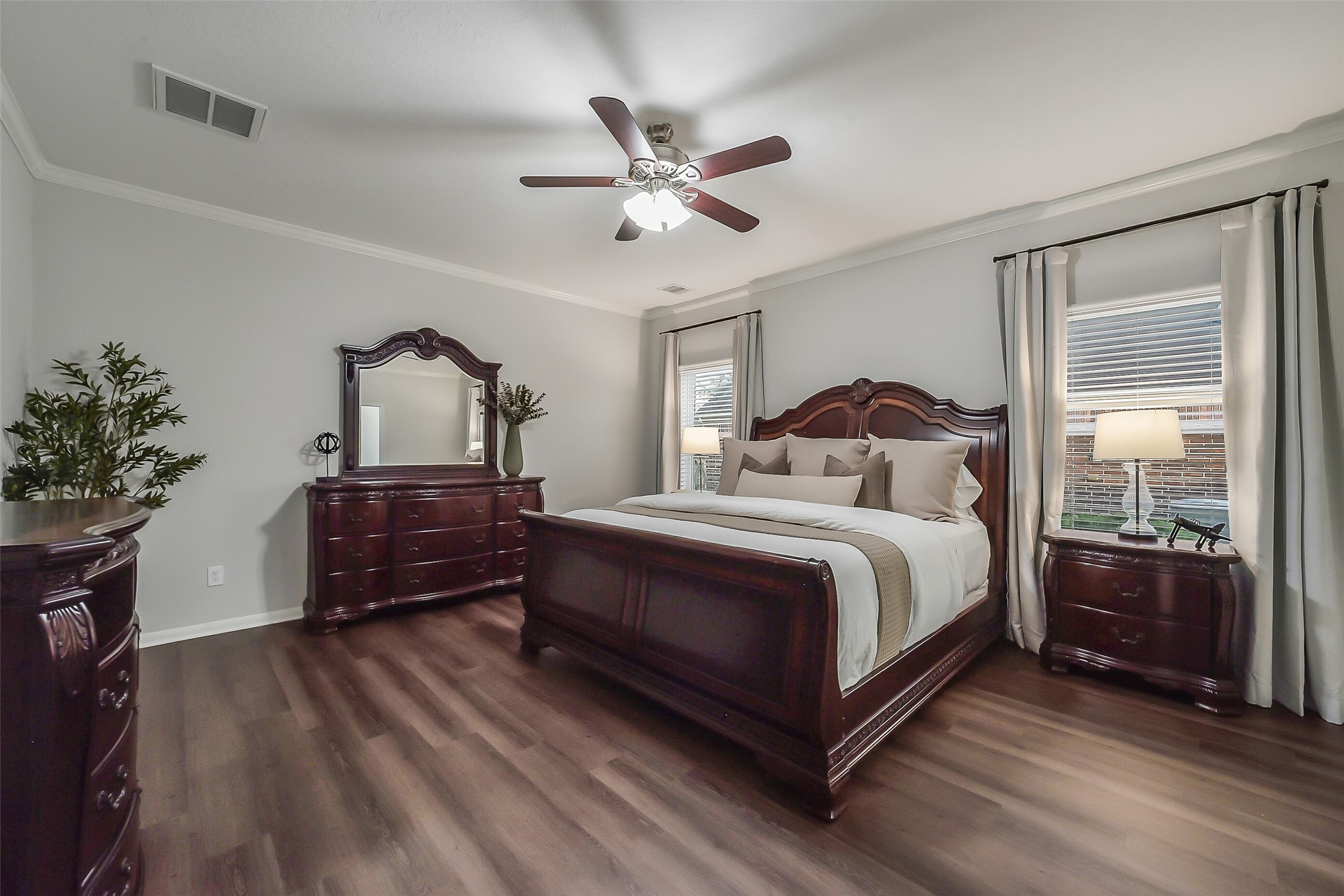 4710 Wheel Wright Trail, Rosenberg, TX 77471