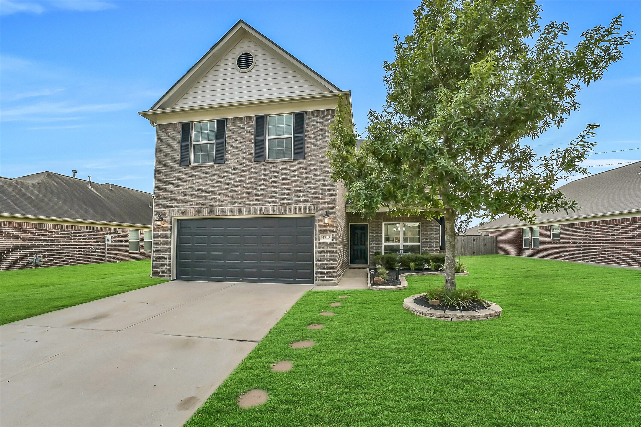 4710 Wheel Wright Trail, Rosenberg, TX 77471