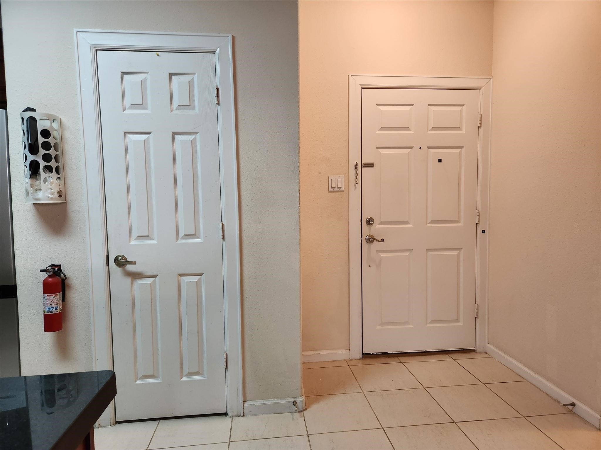 6611 W Sam Houston Parkway S, #1A, Houston, TX 77072
