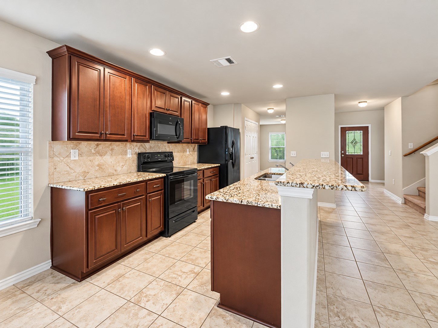 266 Stalwart Hill Trail, Magnolia, TX 77354