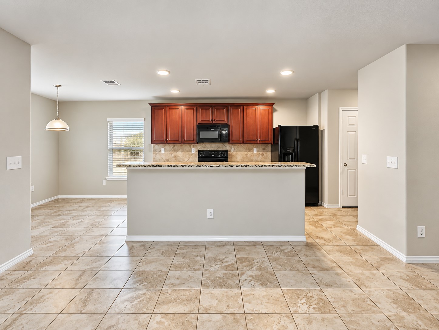 266 Stalwart Hill Trail, Magnolia, TX 77354