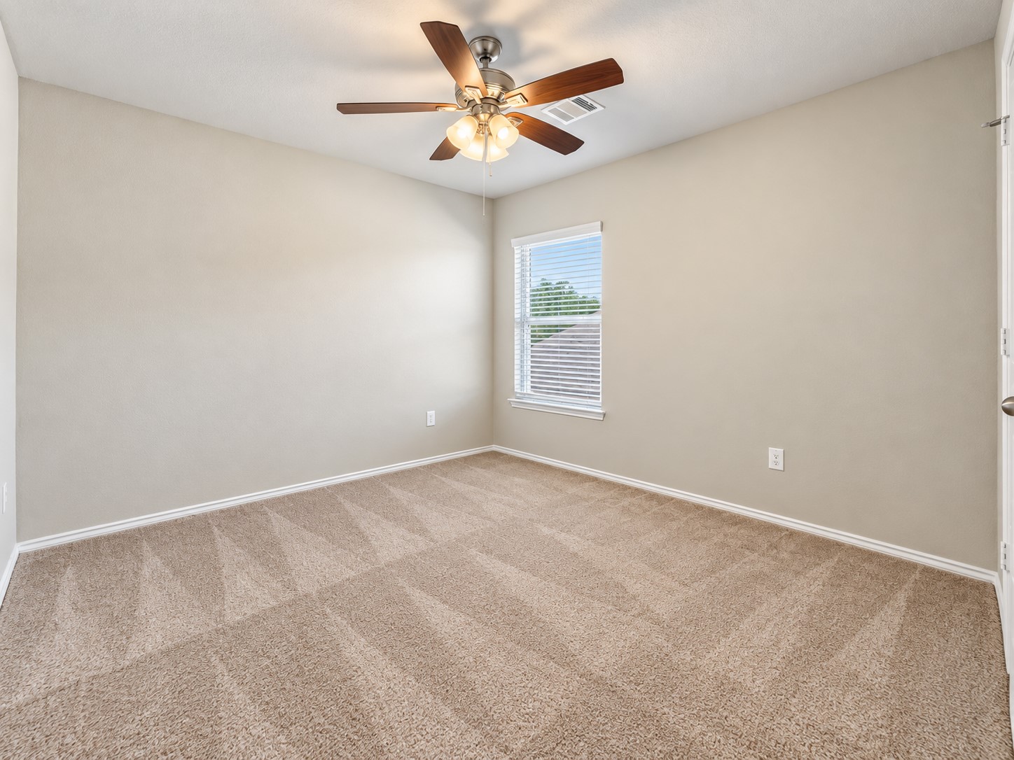 266 Stalwart Hill Trail, Magnolia, TX 77354