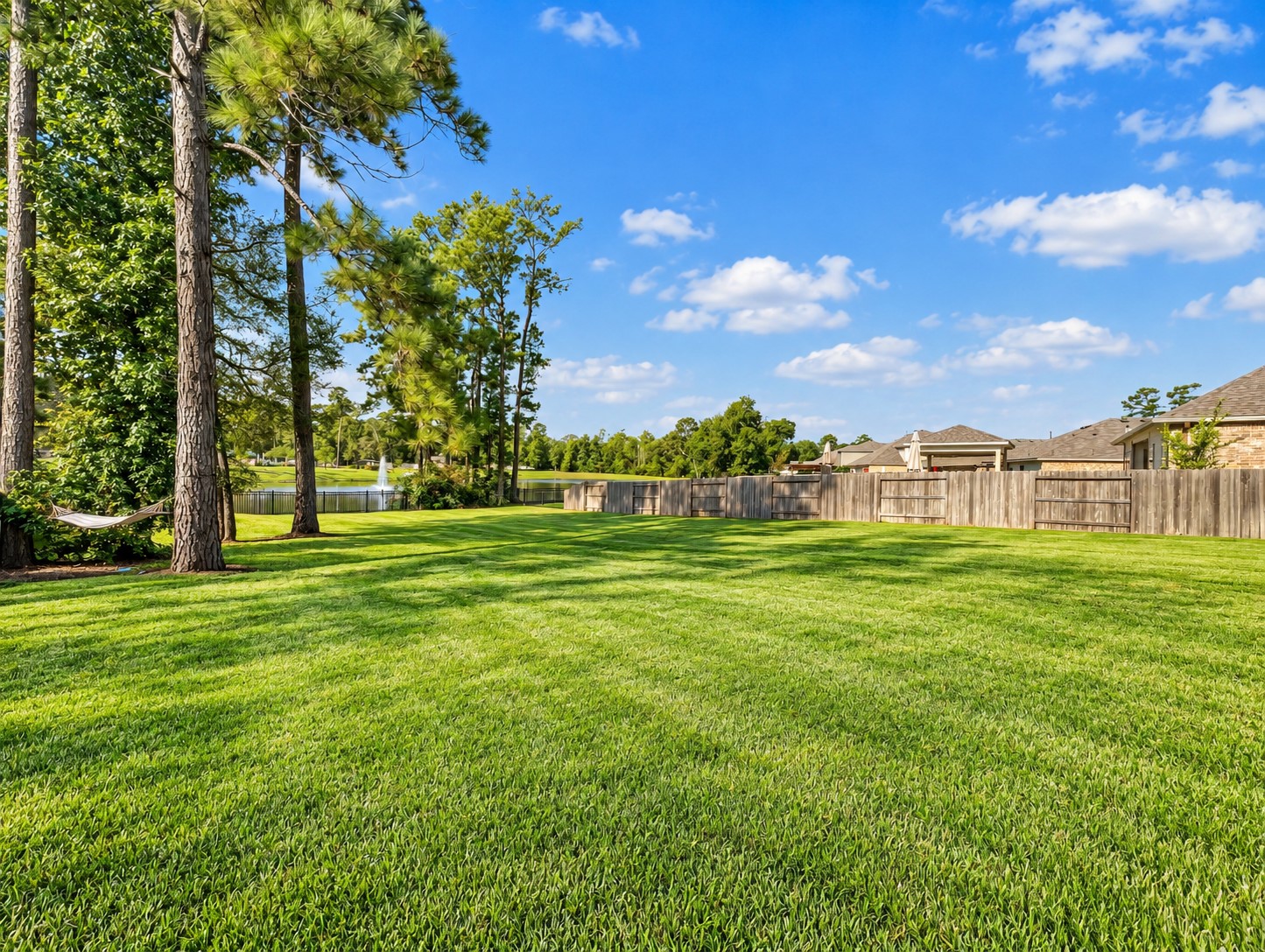 266 Stalwart Hill Trail, Magnolia, TX 77354