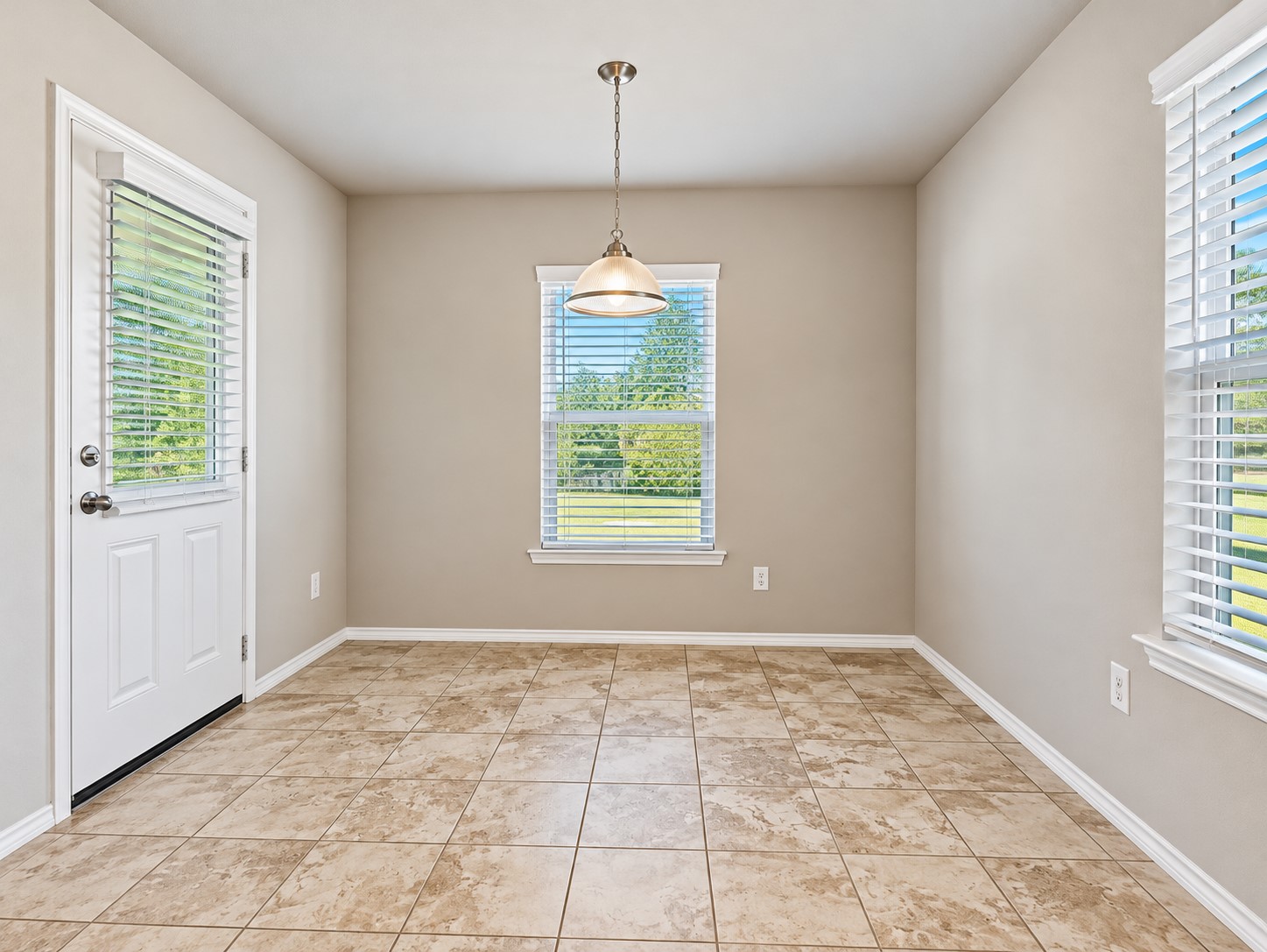 266 Stalwart Hill Trail, Magnolia, TX 77354