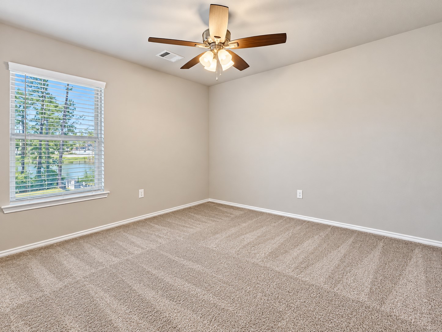 266 Stalwart Hill Trail, Magnolia, TX 77354
