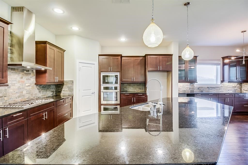 17106 Rainier Creek Drive, Humble, TX 77346
