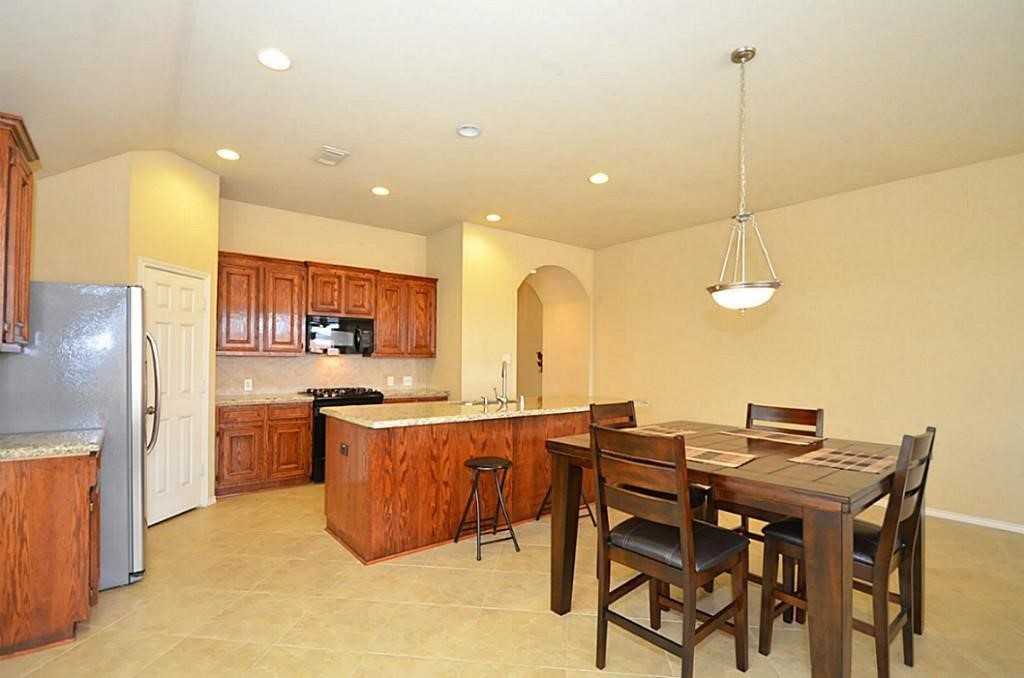 4422 Long Creek Drive, Fresno, TX 77545