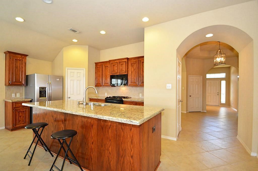 4422 Long Creek Drive, Fresno, TX 77545