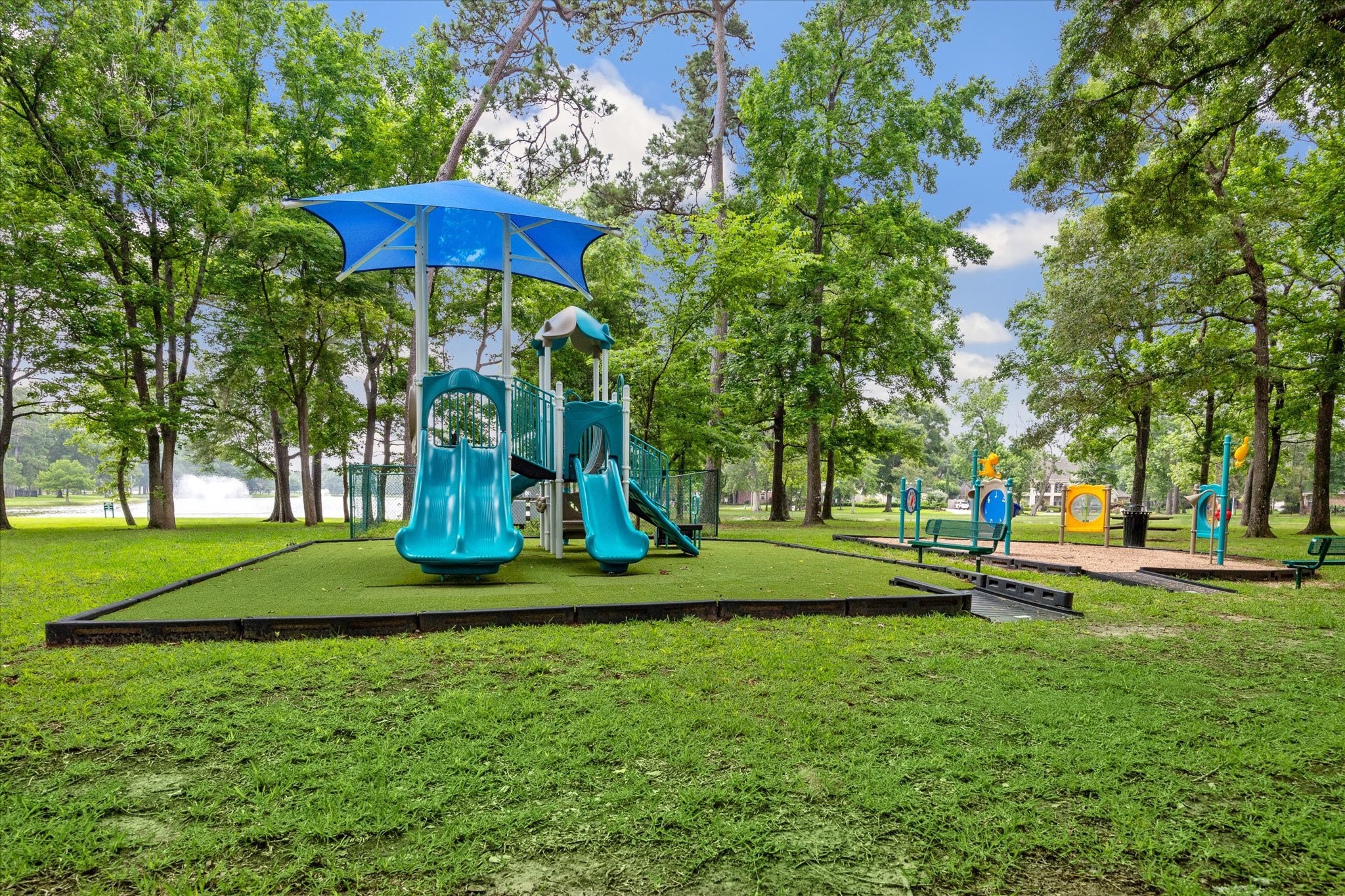 14402 Summerwood Lakes Drive, Houston, TX 77044