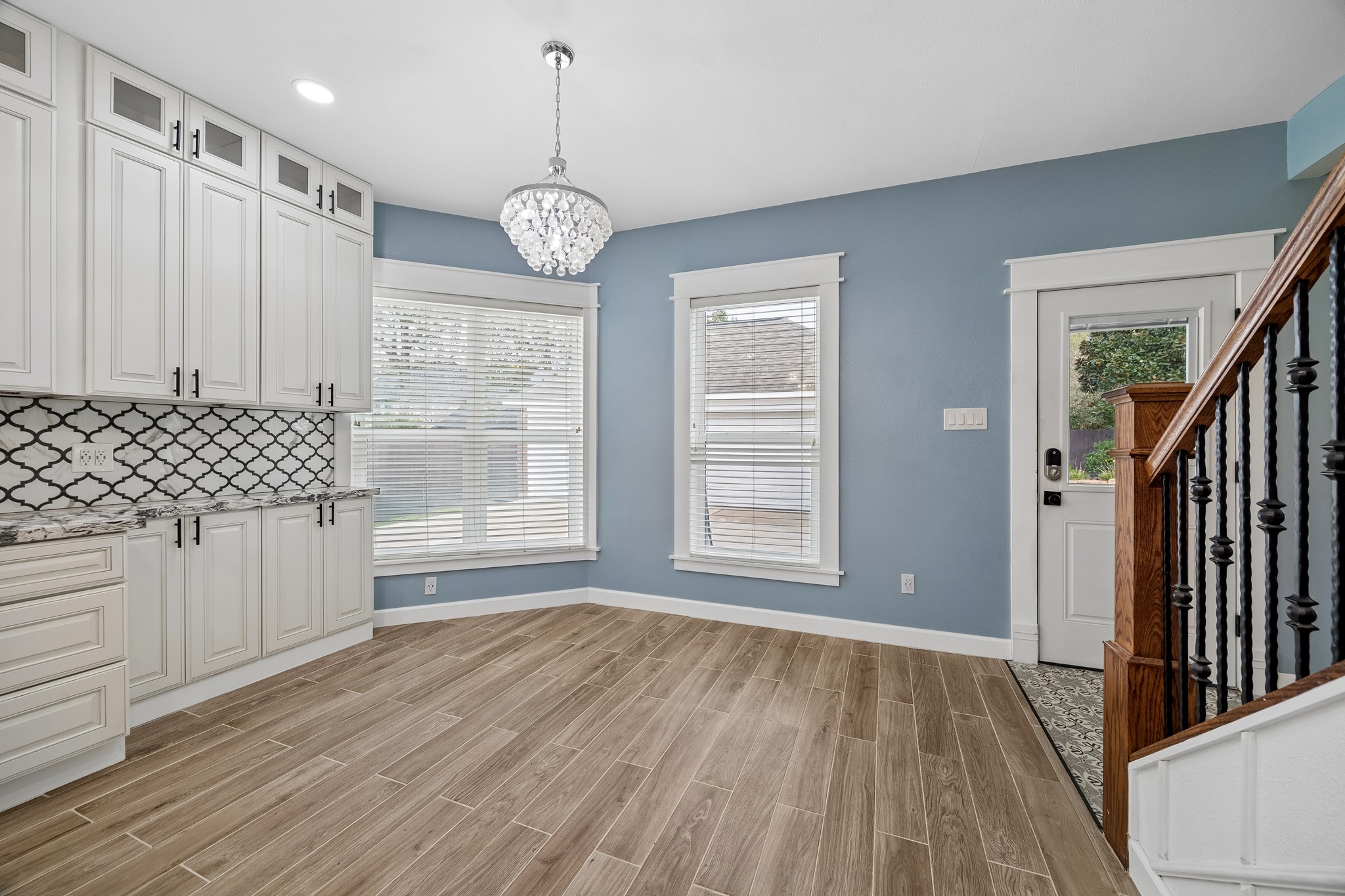 Breakfast Room