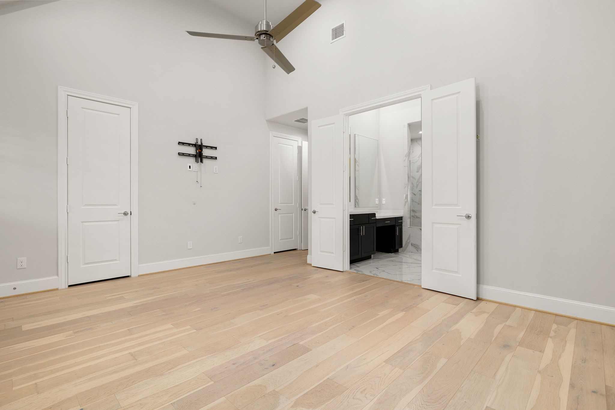 5306 S Capitol Street, Houston, TX 77023