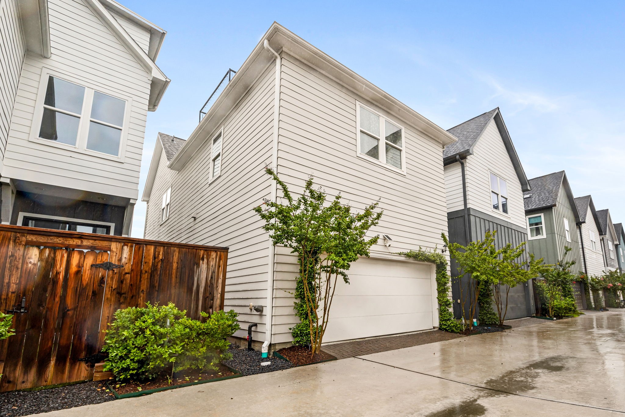5306 S Capitol Street, Houston, TX 77023