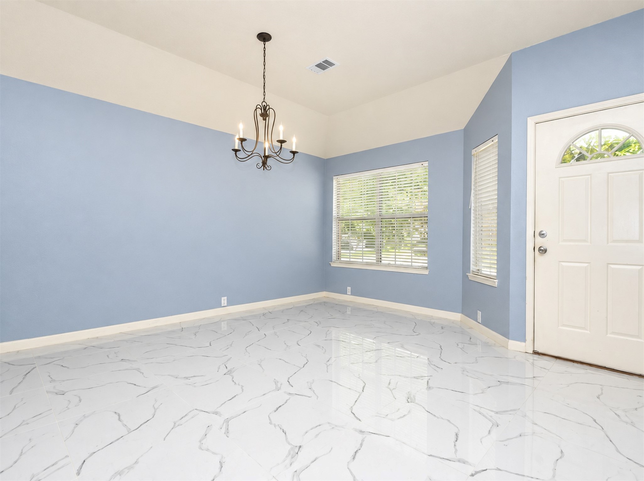 Entrance/Dining Area
***Property is vacant. Photo digitally enhanced with AI; lighting, color, and ceiling appearance adjusted. *** Entrance/Dining Area
***Property is vacant. Photo digitally enhanced with AI; lighting, color, and ceiling appearance adjusted. ***
