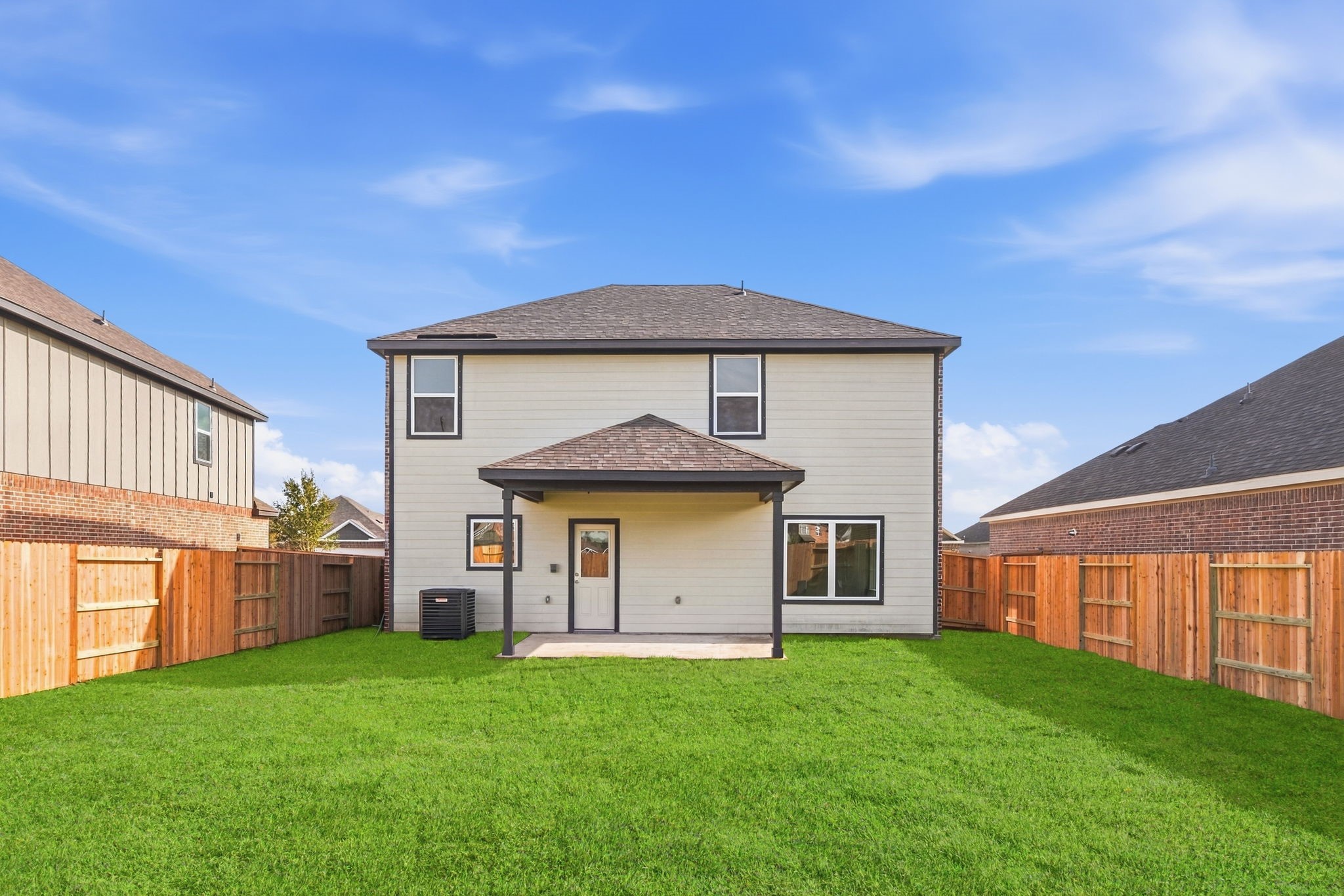 8938 Mystery Stone Drive, Iowa Colony, TX 77583