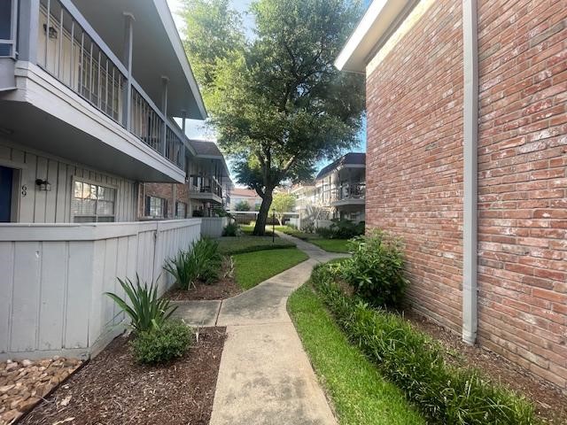 2350 Bering Drive, #72, Houston, TX 77057