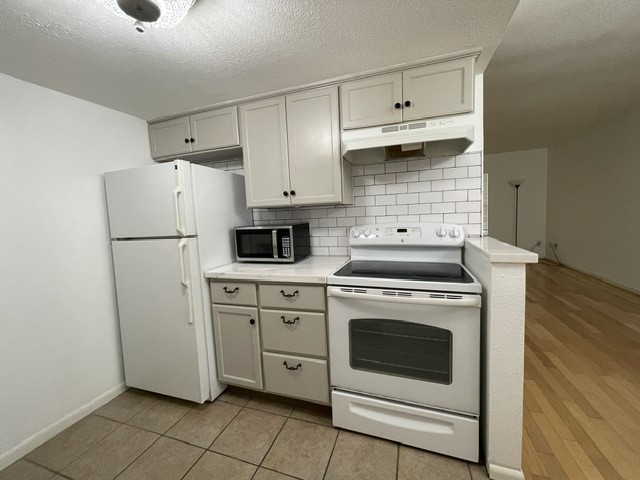 2350 Bering Drive, #72, Houston, TX 77057