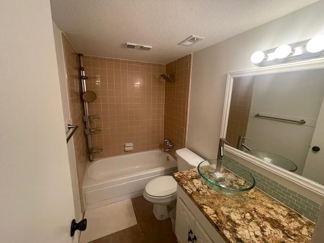 2350 Bering Drive, #72, Houston, TX 77057