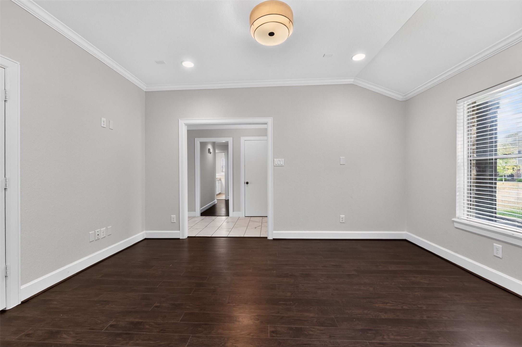 4023 Bayou Grove Drive, Seabrook, TX 77586