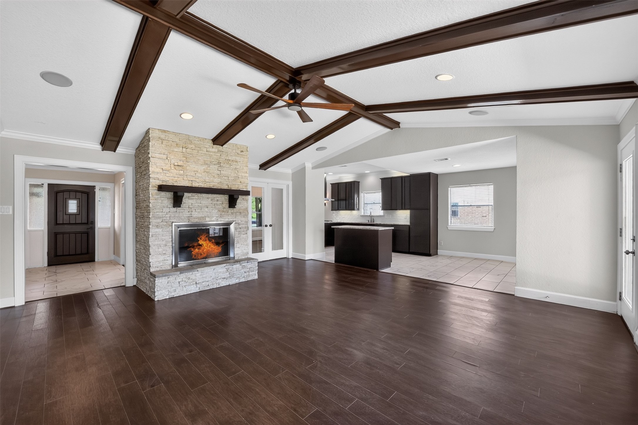 4023 Bayou Grove Drive, Seabrook, TX 77586