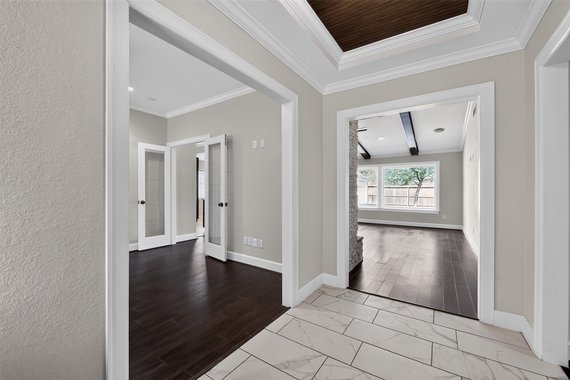 4023 Bayou Grove Drive, Seabrook, TX 77586