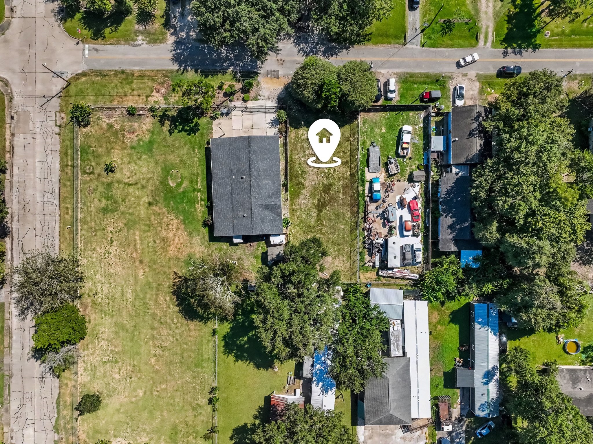 1814 W Blum Street, Alvin, TX 77511