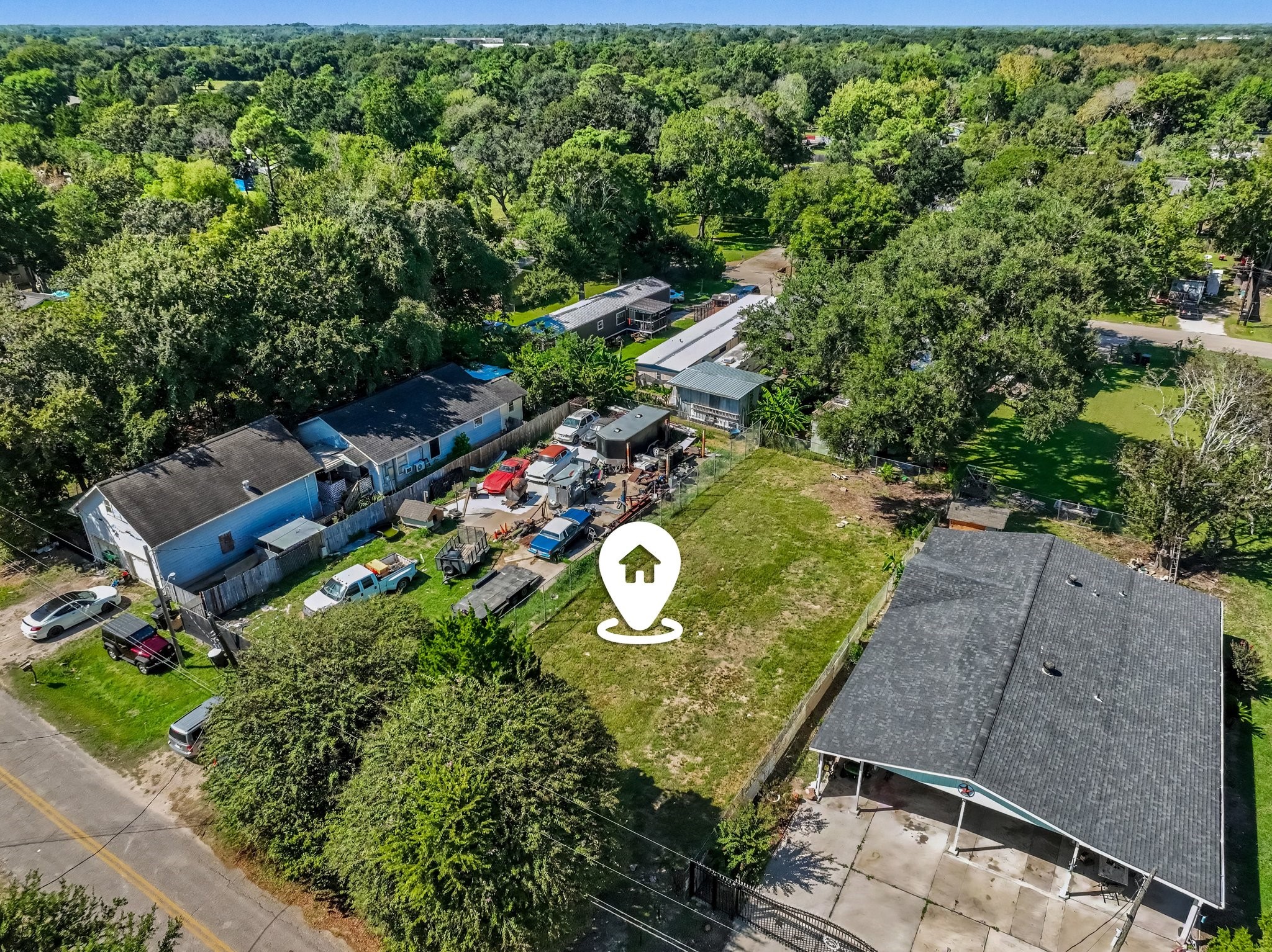 1814 W Blum Street, Alvin, TX 77511