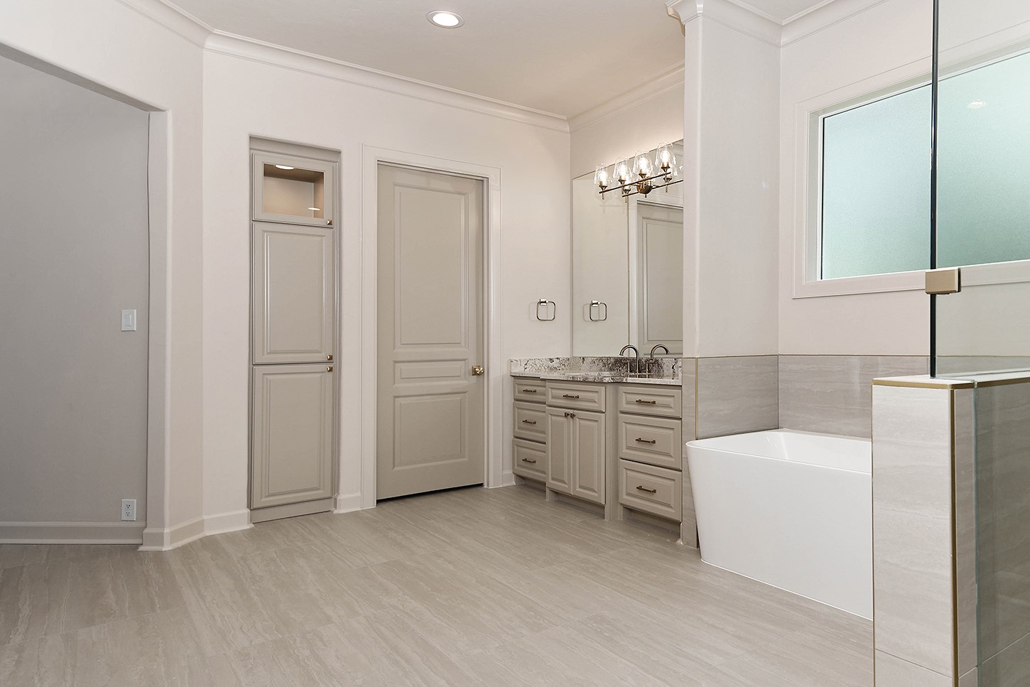 74 Batesbrooke Court, The Woodlands, TX 77381