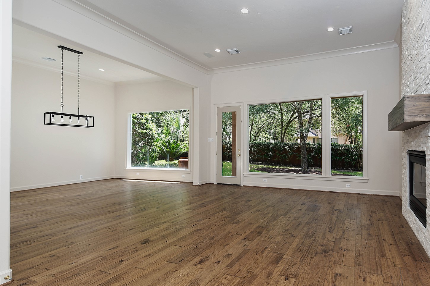 74 Batesbrooke Court, The Woodlands, TX 77381