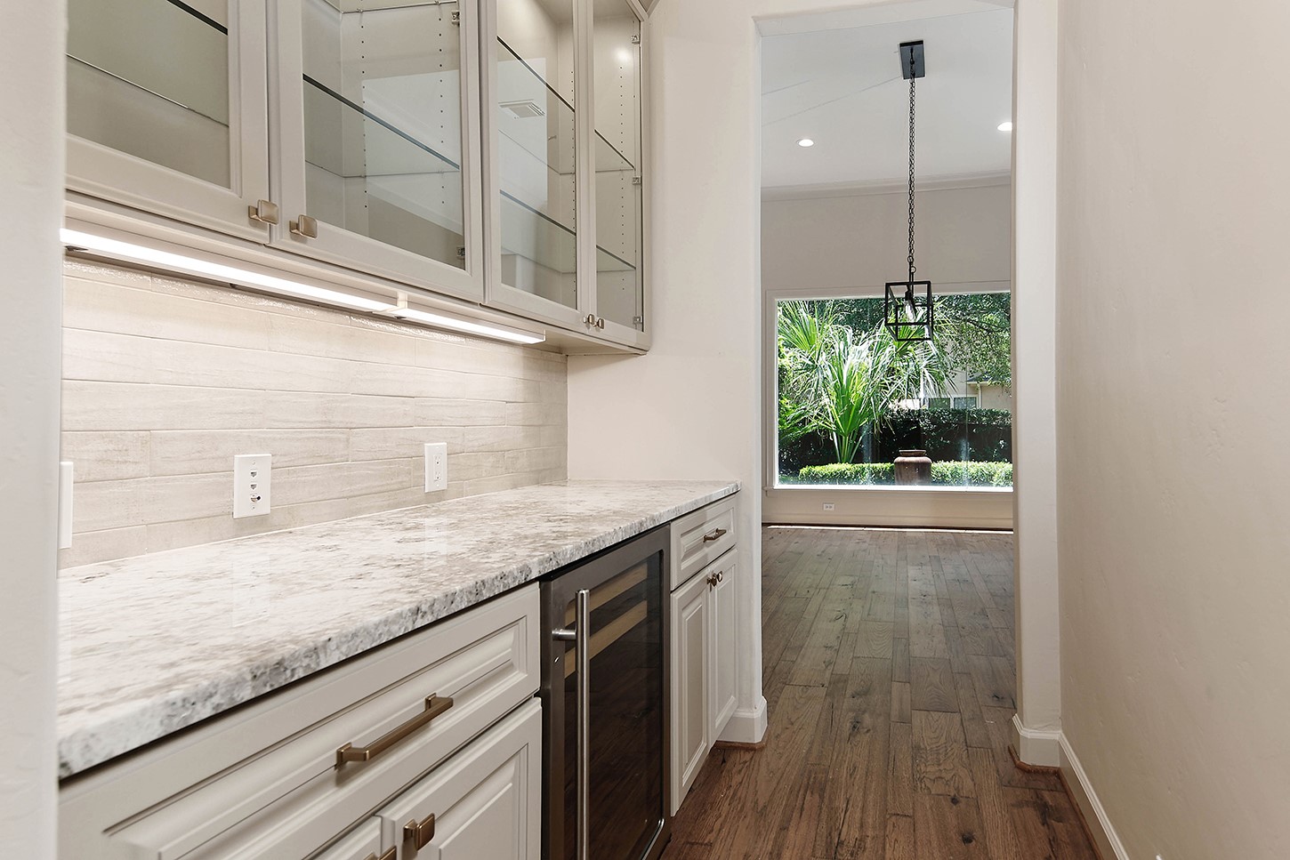 74 Batesbrooke Court, The Woodlands, TX 77381