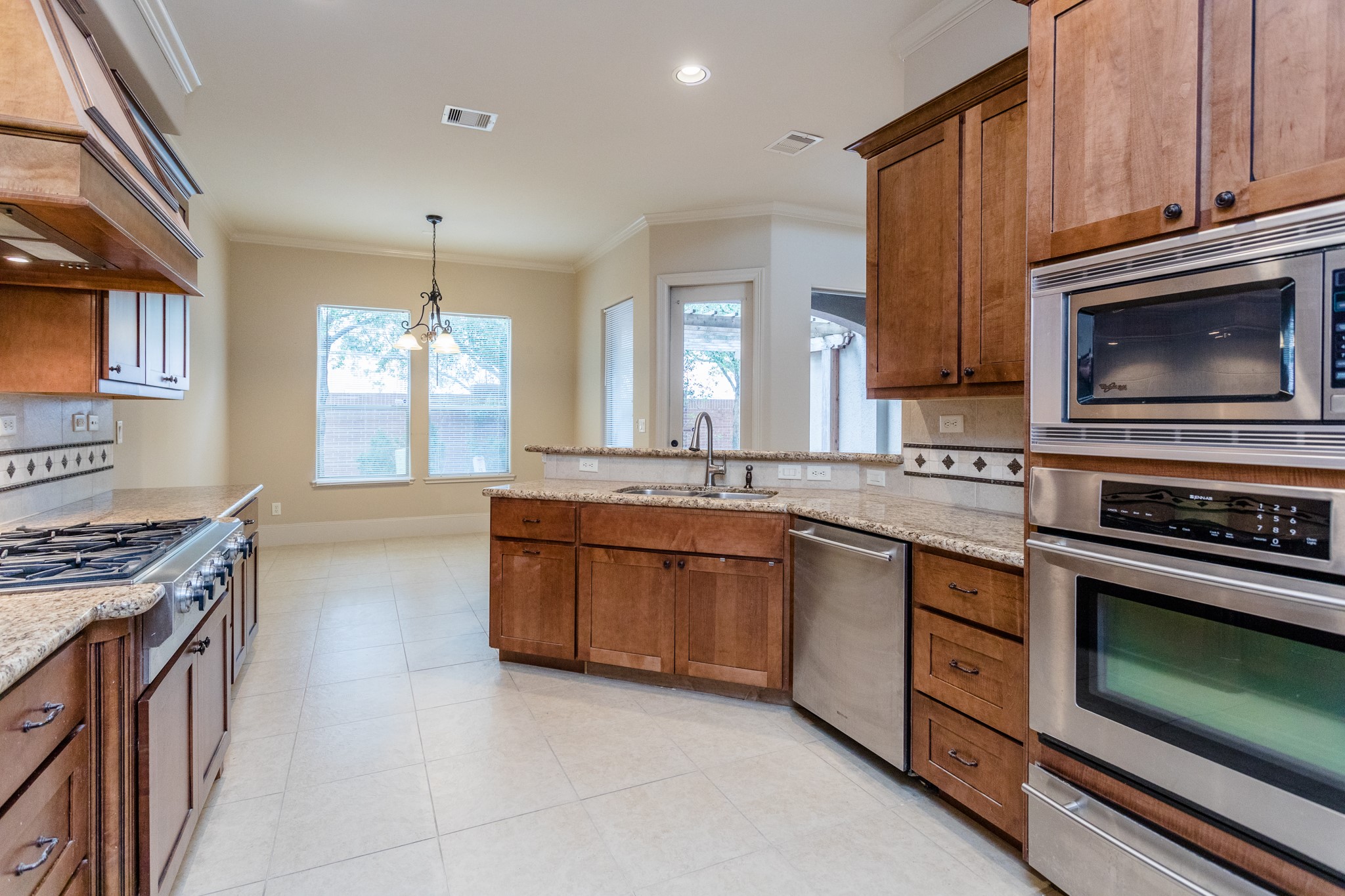 4302 Stonebrook Lane, Missouri City, TX 77459