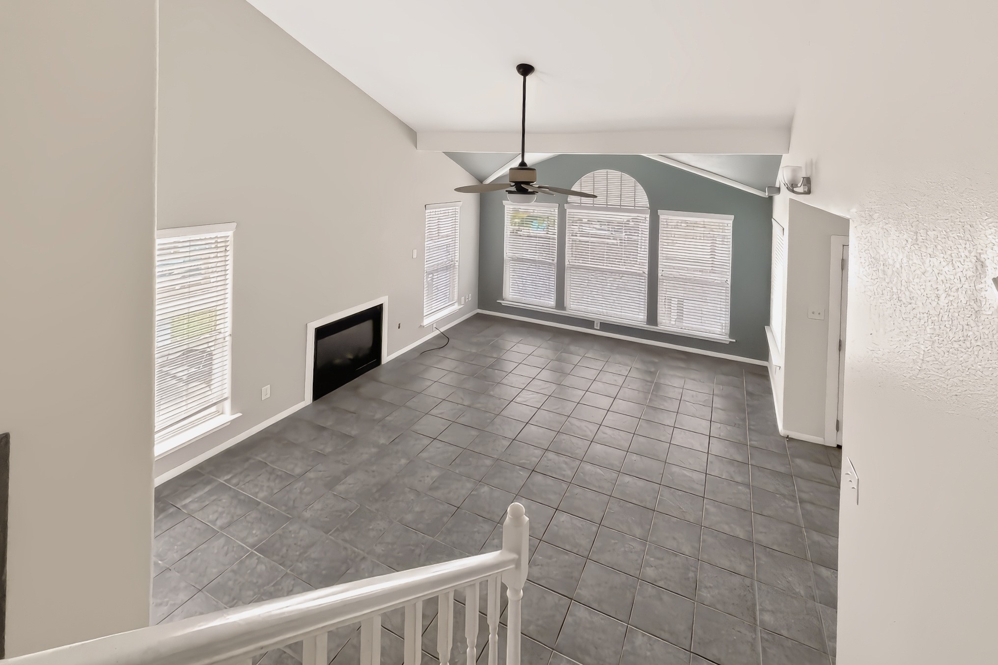 HOME HAS GAS FIREPLACE