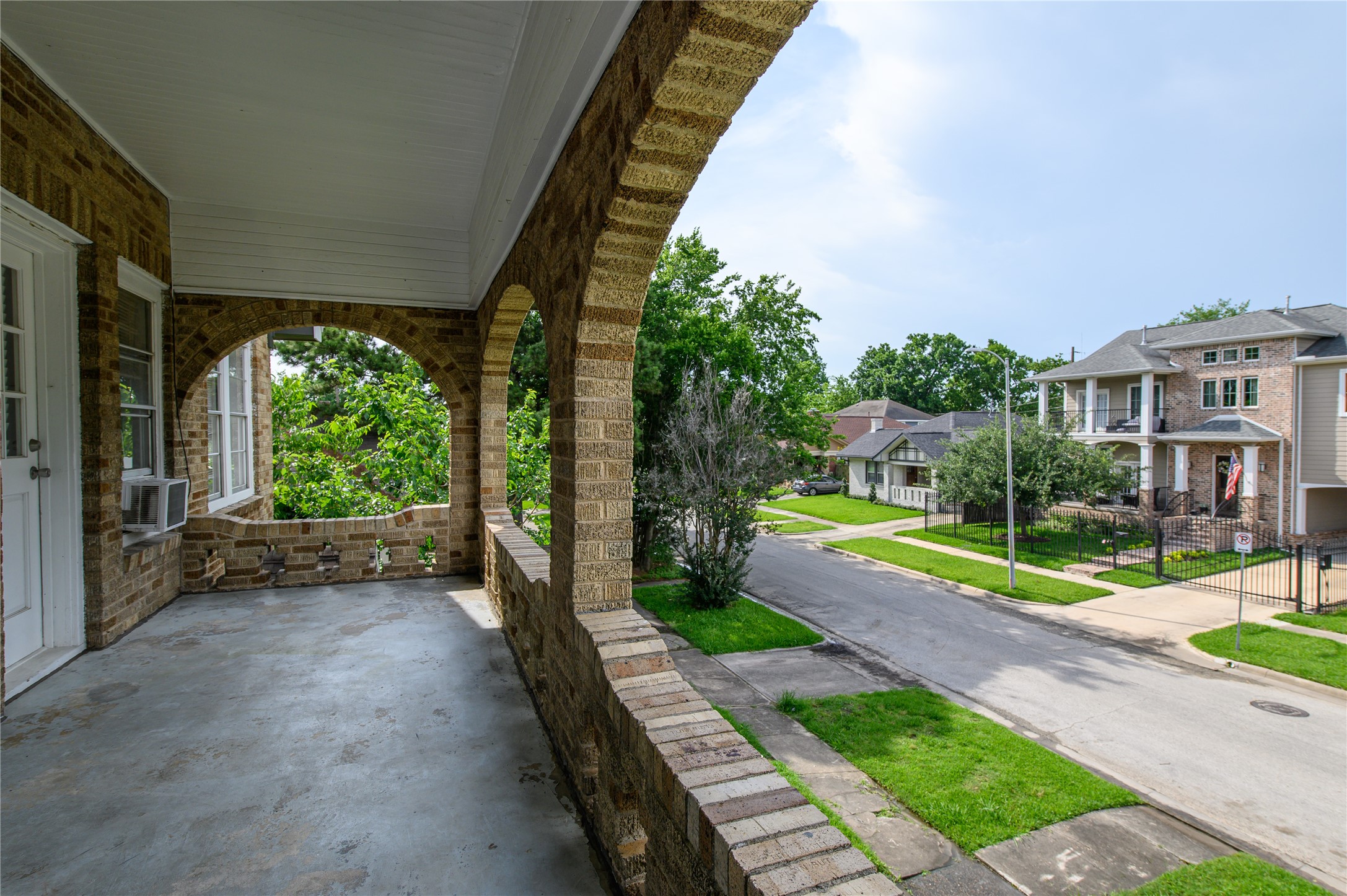 4620 Clay, #B, Houston, TX 77023 4620 Clay, #B, Houston, TX 77023