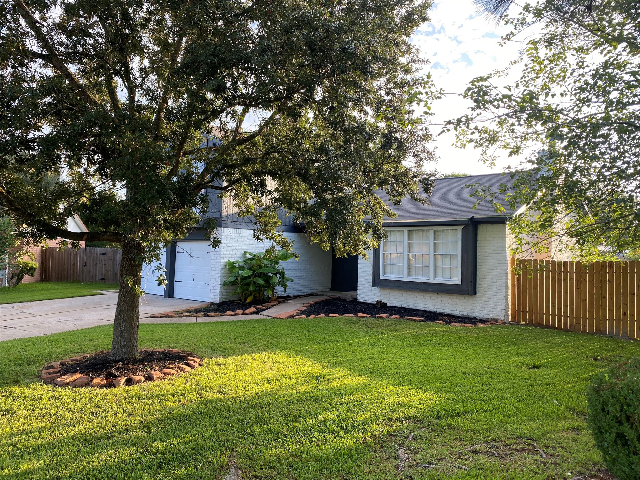 CORNER FRONT YARD VIEW