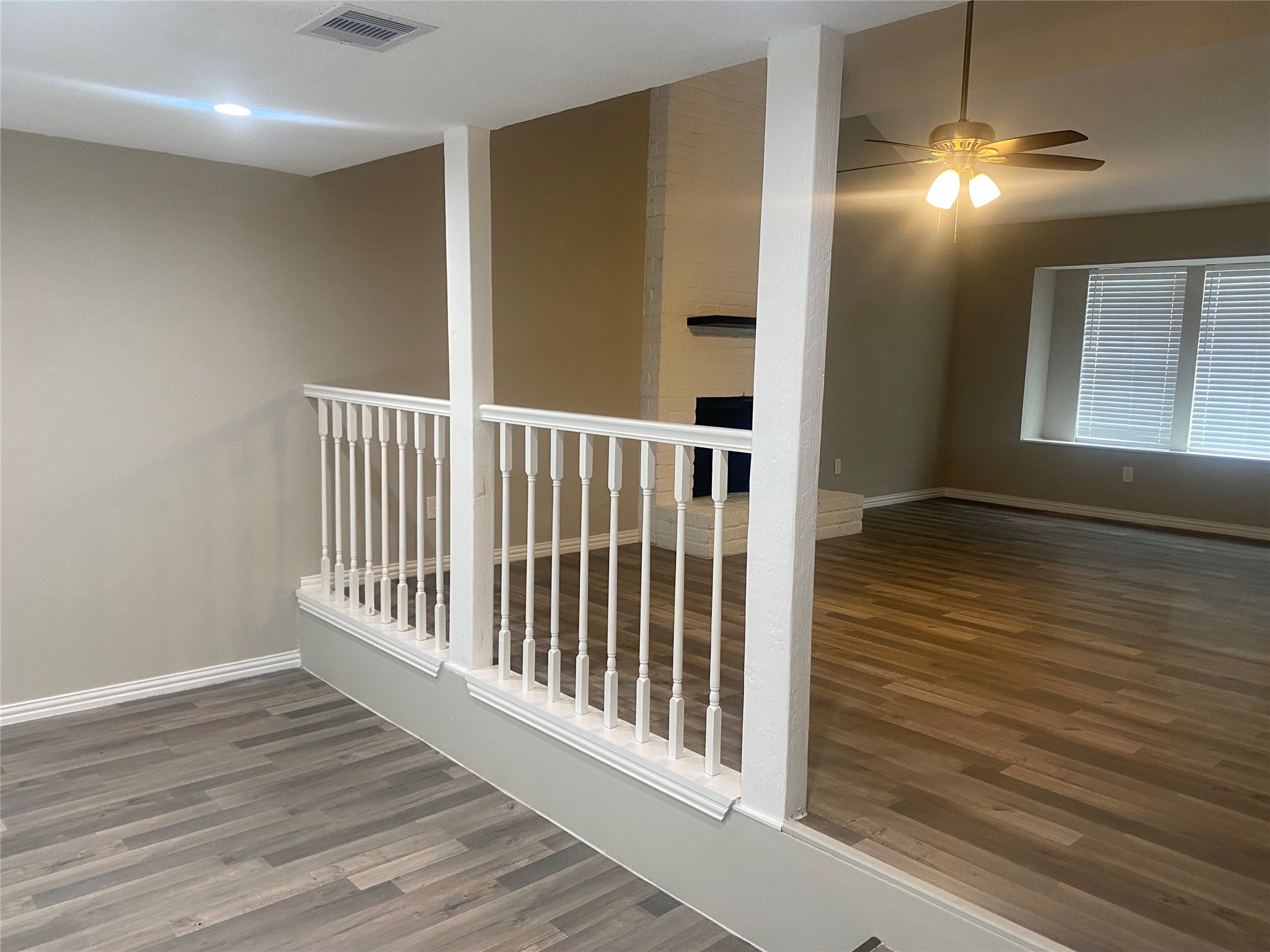 ADDITIONAL DINING/FAMILY ROOM VIEW