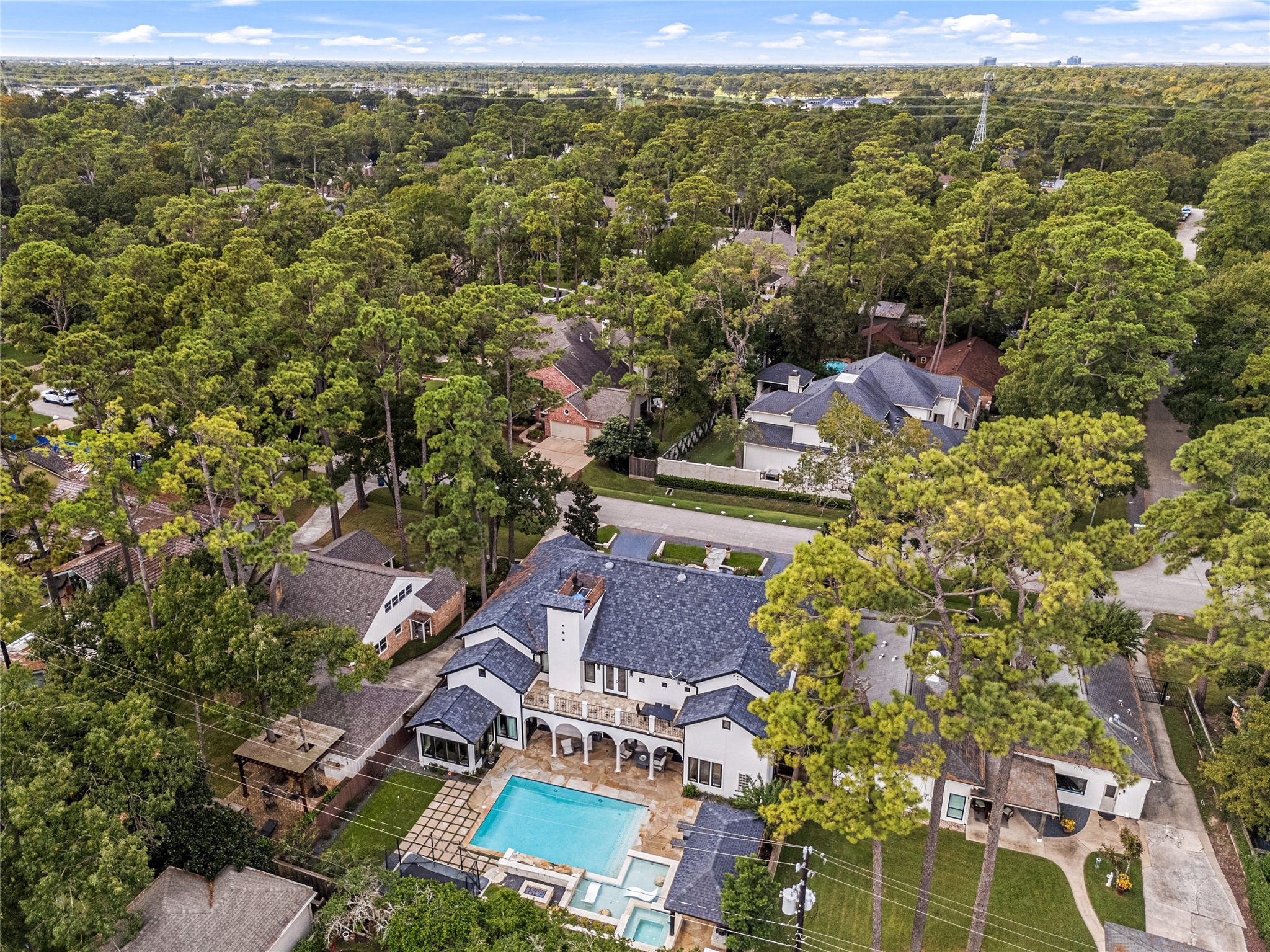 330 E Gaywood Drive, Houston, TX 77079