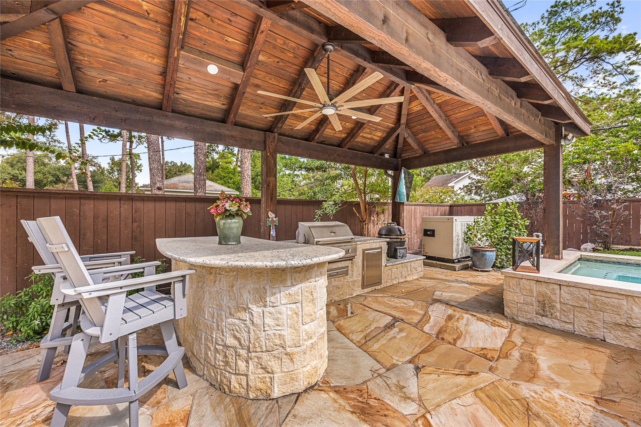 330 E Gaywood Drive, Houston, TX 77079