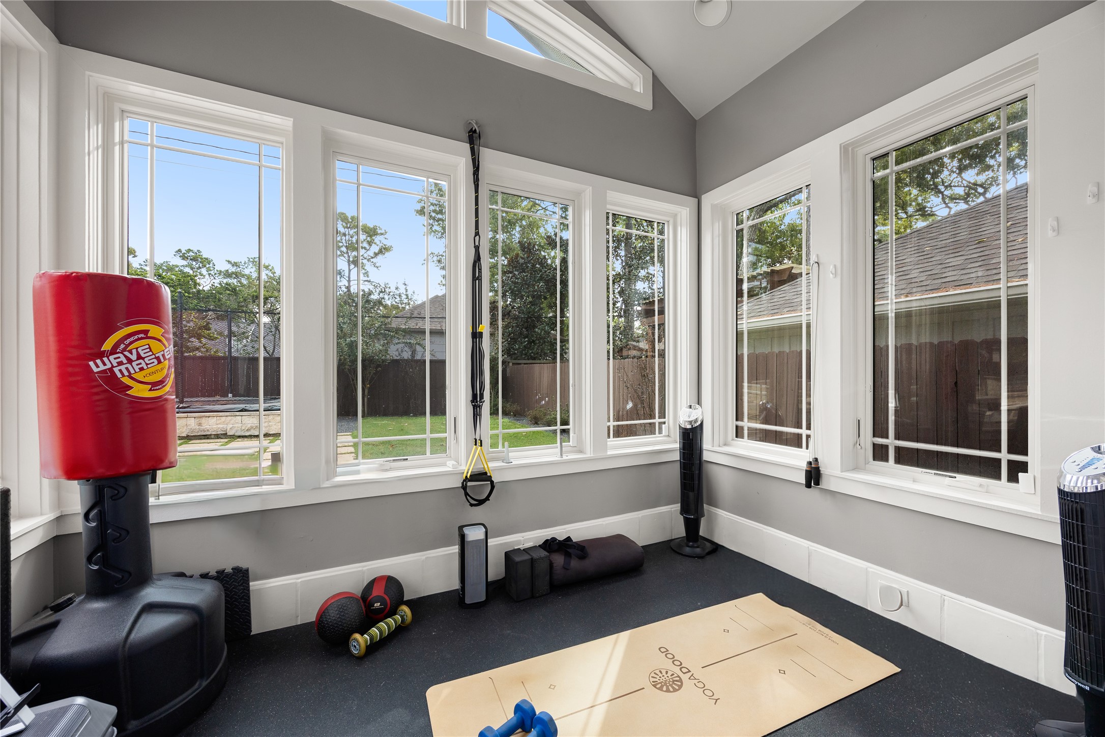 330 E Gaywood Drive, Houston, TX 77079